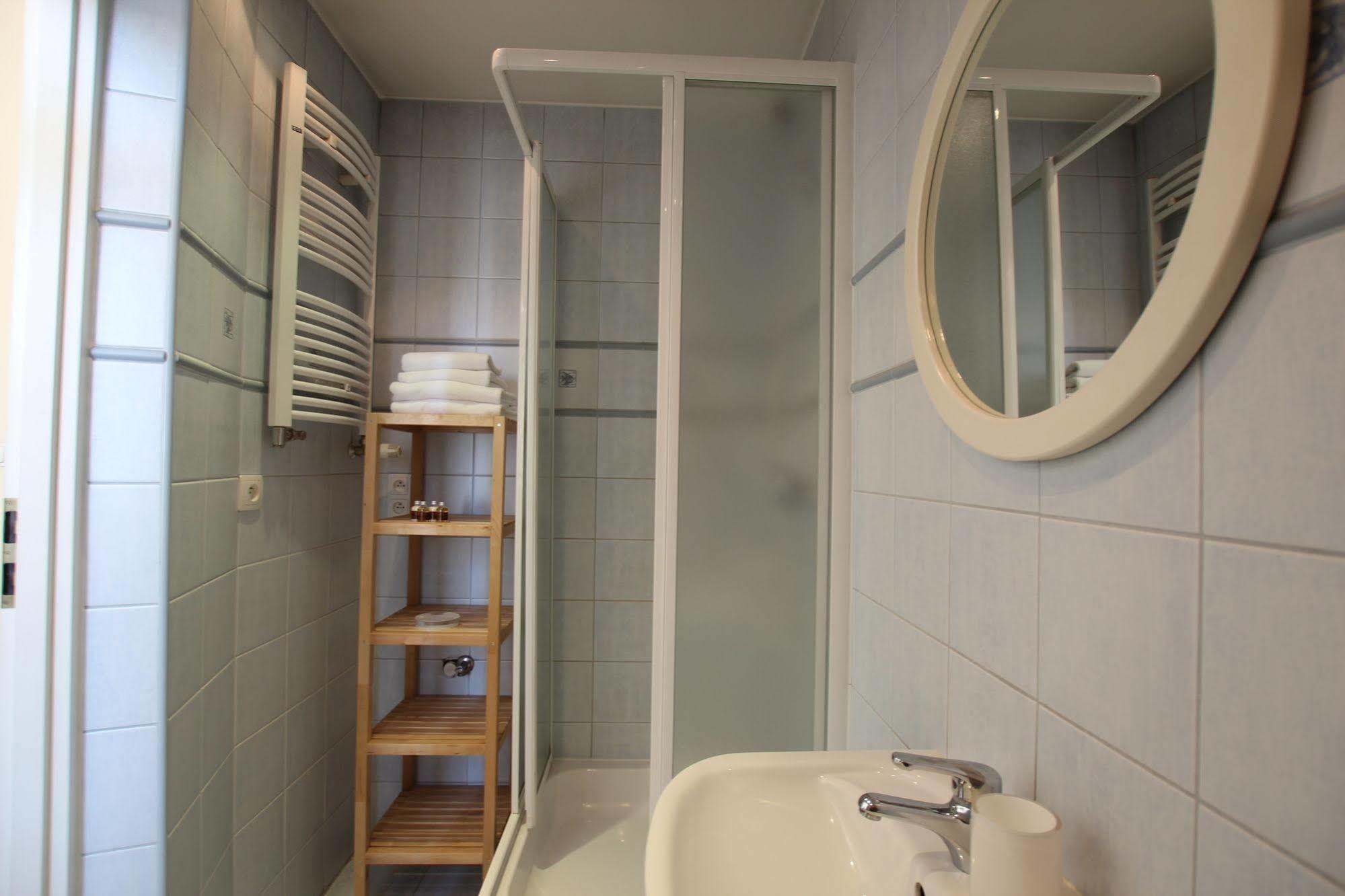 לודז' Home & Travel מראה חיצוני תמונה